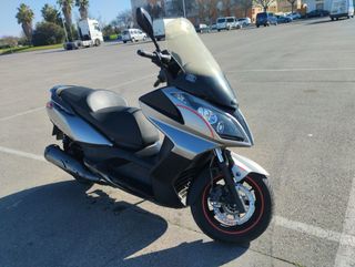 Moto kimko súper dink