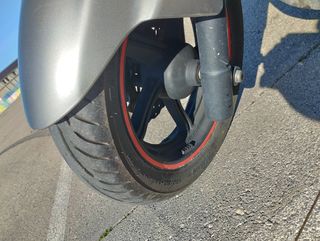 Moto kimko súper dink