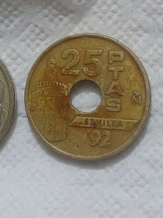 4 MONEDAS DE 25 PESETAS