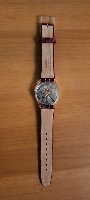 Swatch GK203 Saint Velour