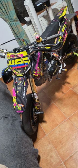 Moto ycf 212