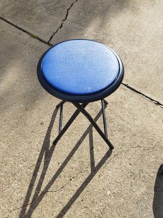 TABURETE PLEGABLE