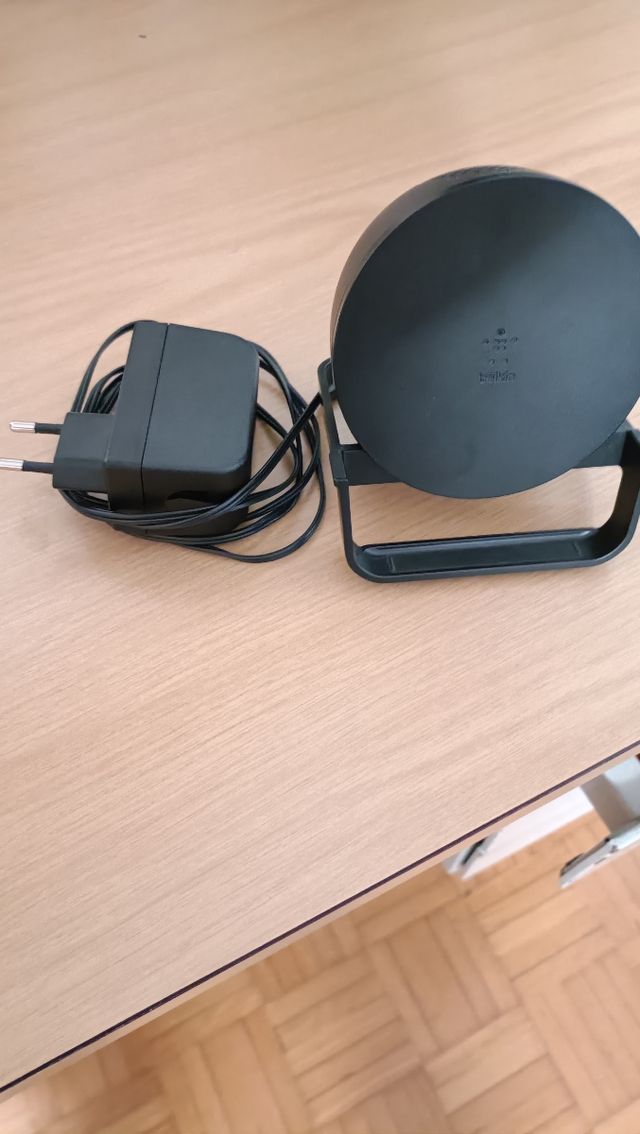 Caricatore induzione + cassa bluetooth