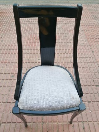 Mesa y sillas de cocina