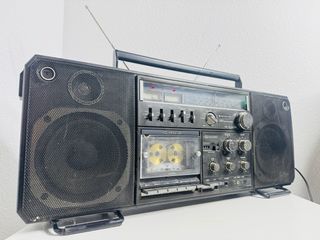 Sanyo M 9998 LU Boombox 1979