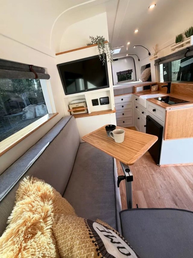 CAMPERIZACION JM AUTOWAGEN. TALLER ESPECIALIZADA