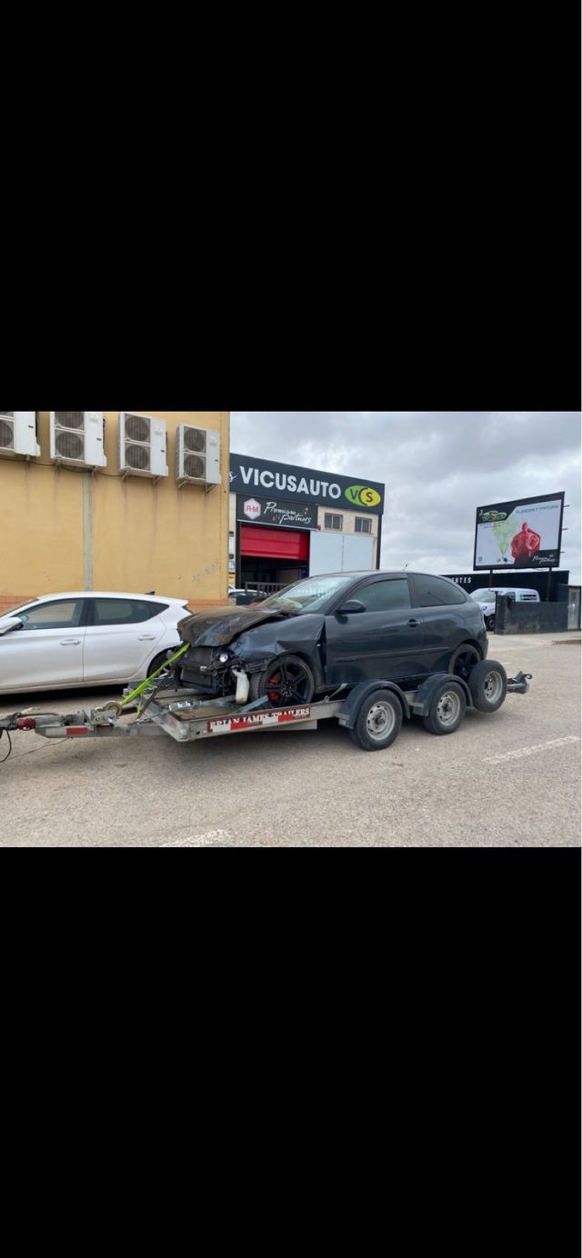 Remolque plataforma portacoches