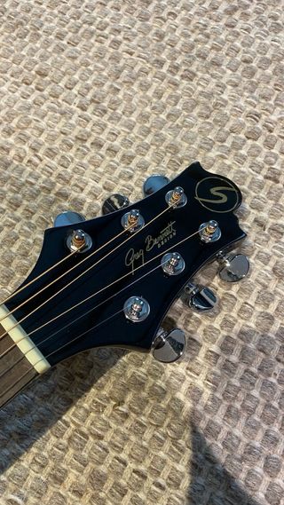 Guitarra Acustica Negra