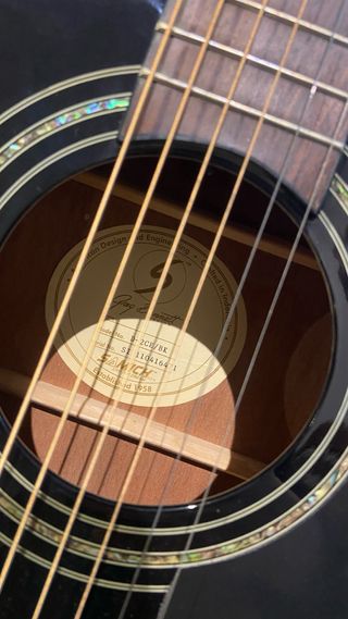 Guitarra Acustica Negra