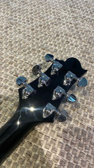 Guitarra Acustica Negra