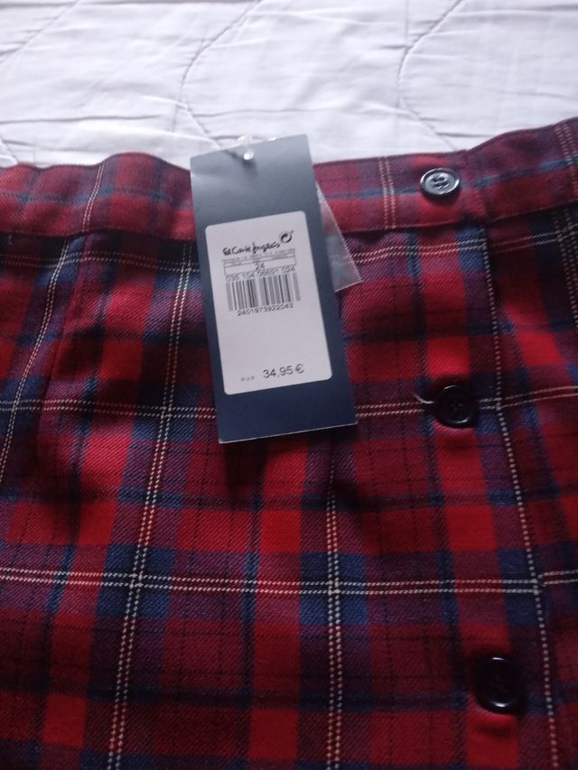 Falda mater amabilis