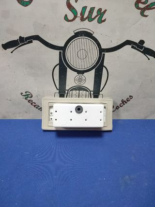 Luz marcha atrás hella