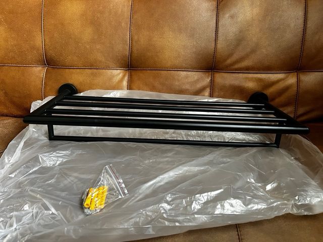 Portasciugamani da parete nero