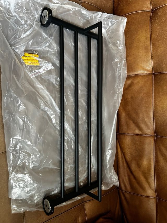 Portasciugamani da parete nero