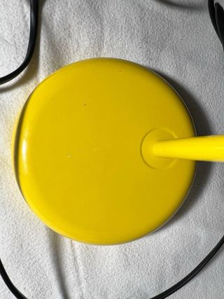Lampada Testa Tondo Giallo  Da Tavolo Original 