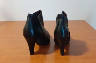 Botines negros