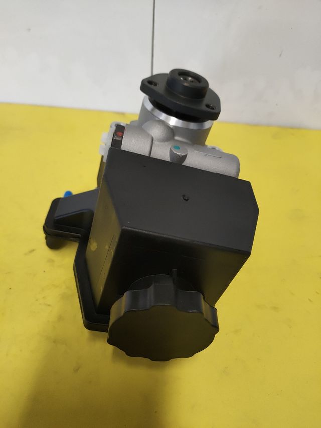 🟢BOMBA DIRECCION MERCEDES VITO SPRINTER