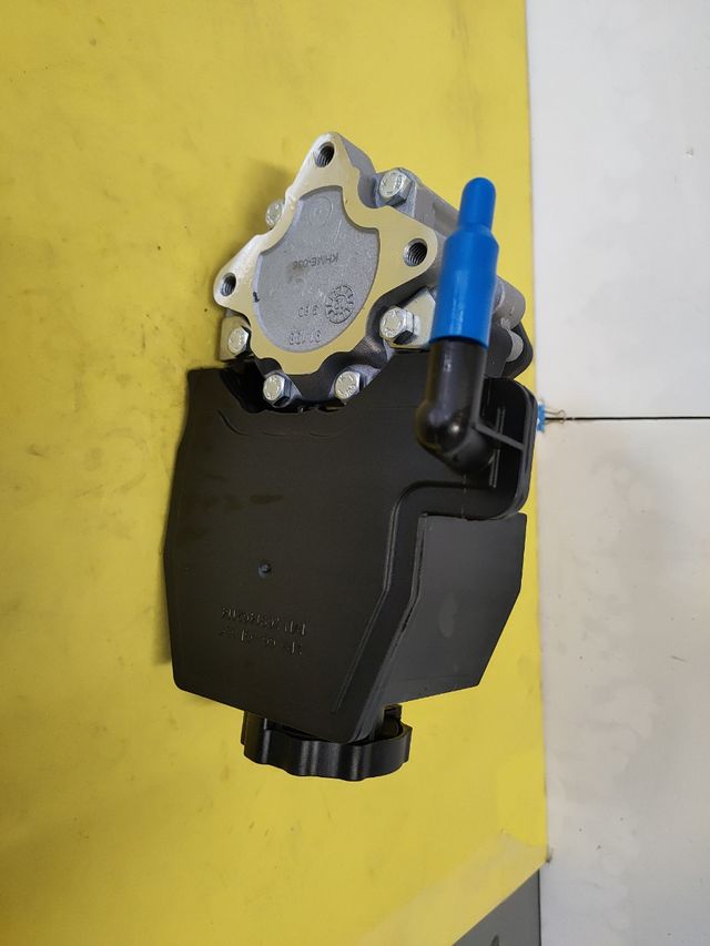 🟢BOMBA DIRECCION MERCEDES VITO SPRINTER