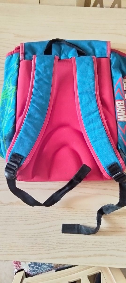 Tre Zaini Scuola Bambini