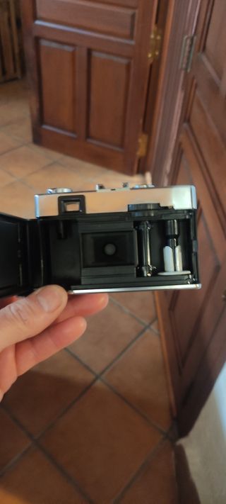 Cámara de fotos antigua werlisa