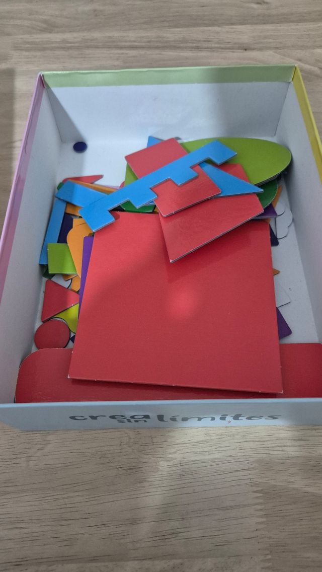 Juego "Crea sin límites"