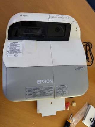 Proyector EPSON EB485Wi