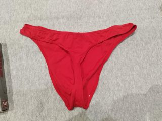 Tanga rojo lycra talla M y L