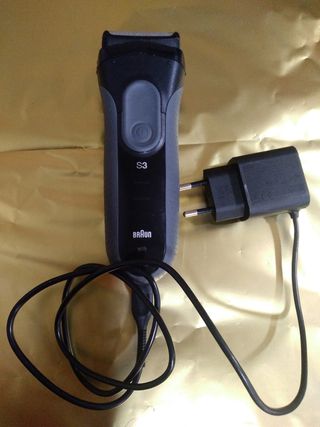 Rasoio Braun S3