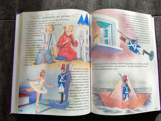 CUENTOS BREVES (Spanish Edition)