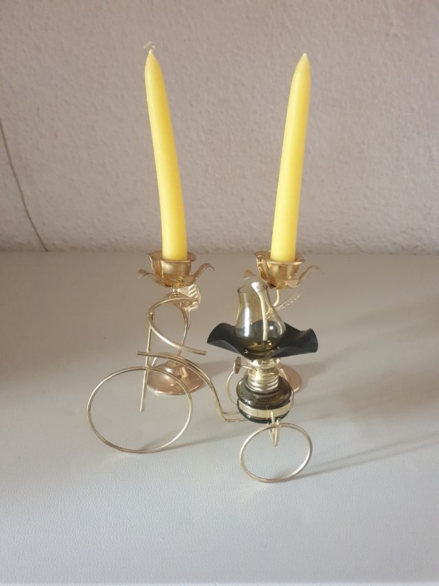 candelabros y lámpara de gas