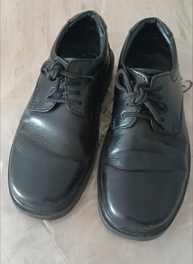 Zapatos negros