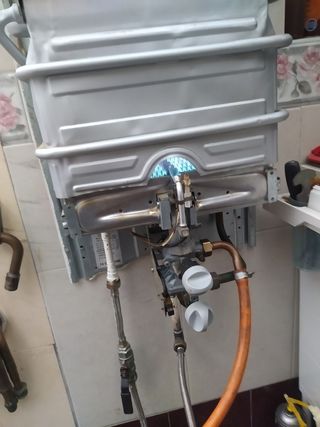 SE VENDE CALENTADOR COINTR