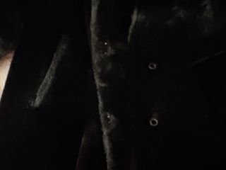 Abrigo mutón negro piel sintética 