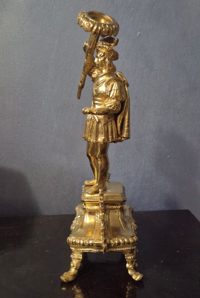 Statuina in ottone dorato antica
