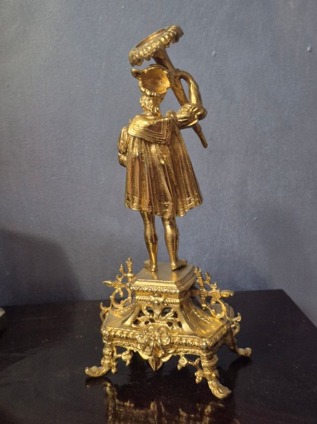 Statuina in ottone dorato antica