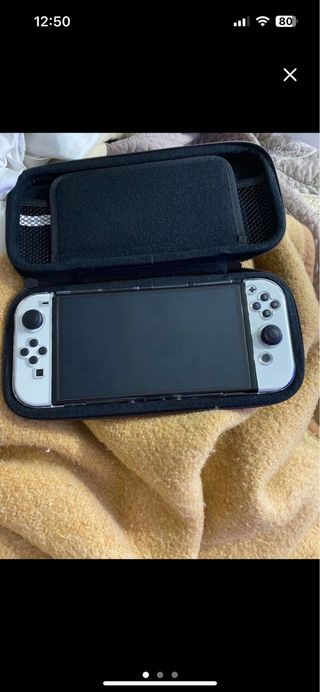 NINTENDO SWITCH OLED 64 Gb y juegos