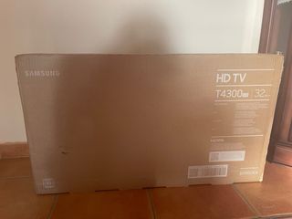 Tv Samsung 32 pulgadas smart TV UE32t4305aexxc