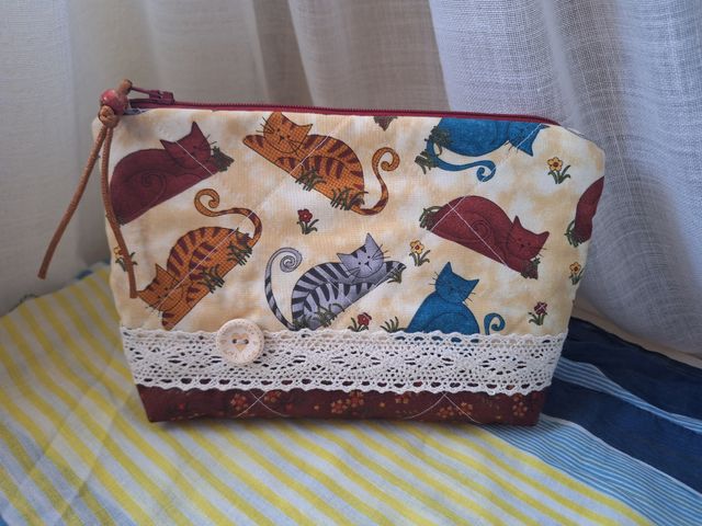 Neceser de patchwork gatos