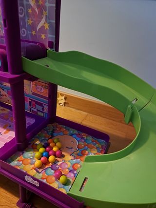 Casa de las Bellie. Bellies house.