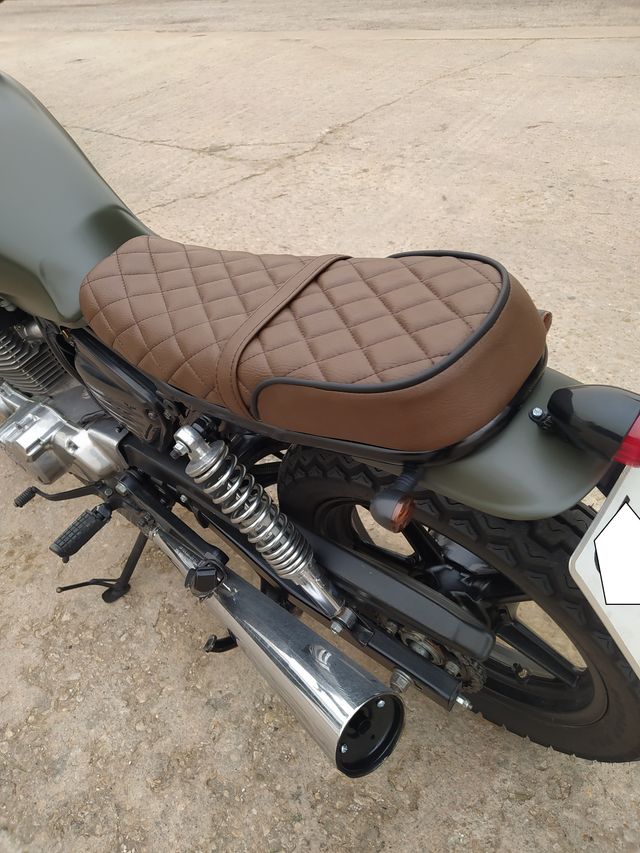 Honda CB Two fifty bratstyle