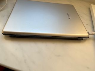 TECLADO LOGITECH BLUETOOTH IPAD 3-4