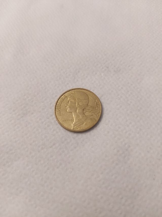 Moneda 10 céntimos franceses