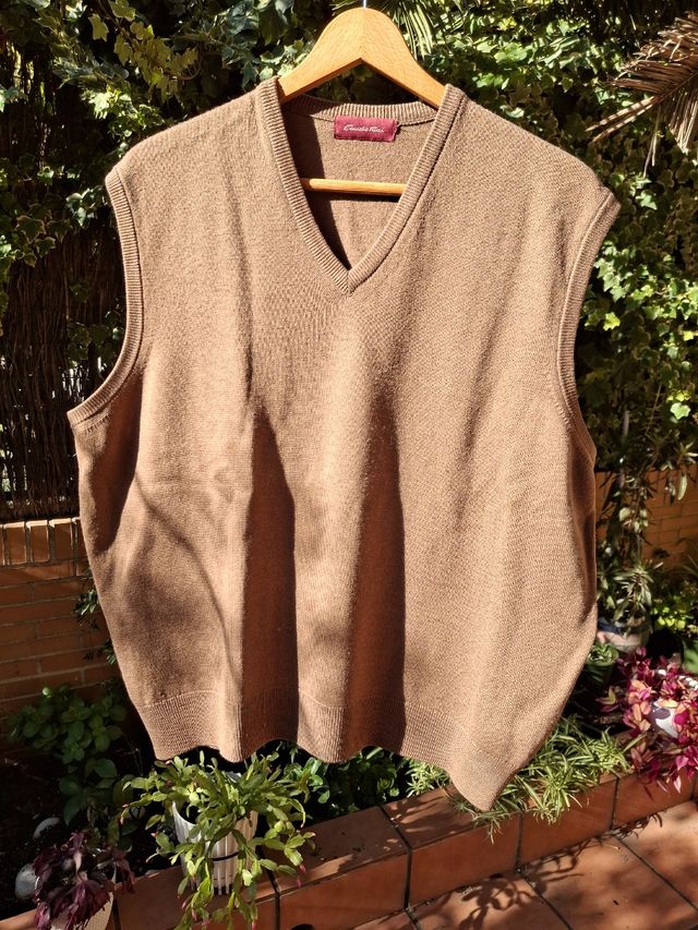 Ocasión. 2 chalecos Emidio Tucci