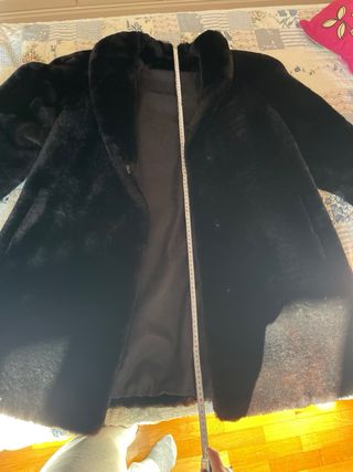Muton de piel negro