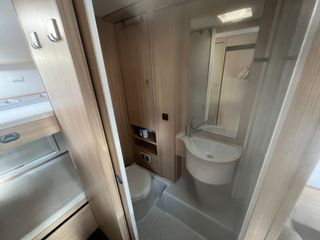 Alquiler Autocaravana Burstner Lyseo A 660