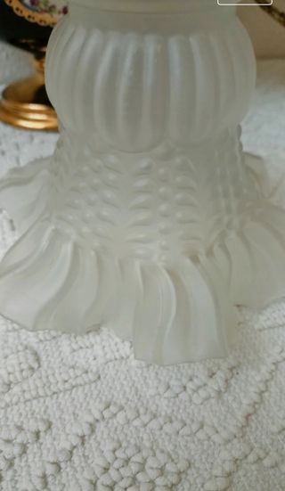 Paralume in vetro antico