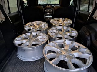 Llantas 18 Jeep Wrangler Jk Jl Renegade