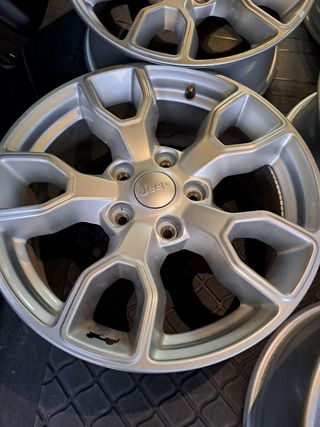 Llantas 18 Jeep Wrangler Jk Jl Renegade