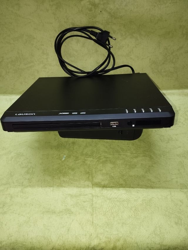 DVD con salidas decodificador 5.1