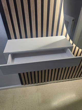 Estante pared con cajón blanco